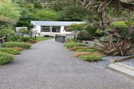 Photo of property in 17 Albert Street, Island Bay, Wellington, 6023