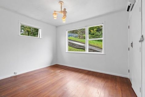 Photo of property in 204 Old Titirangi Road, Titirangi, Auckland, 0604