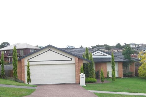Photo of property in 27 San Bernadino Drive, Henderson, Auckland, 0612