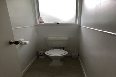 Photo of property in 10 Ewbank Place, Manurewa, Auckland, 2102