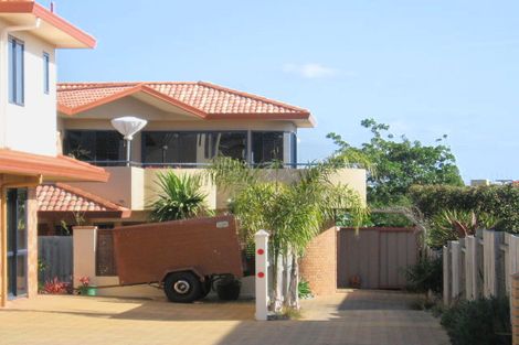 Photo of property in 308a Oceanbeach Road, Mount Maunganui, 3116