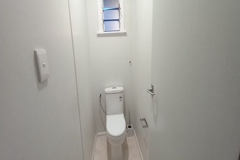 Photo of property in 512 Te Atatu Road, Te Atatu Peninsula, Auckland, 0610