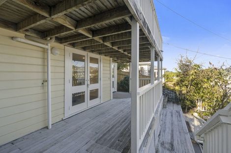 Photo of property in 17 Stafford Street, Mount Victoria, Wellington, 6011