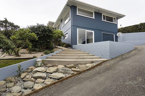 Photo of property in 12 Selwyn Street, South Hill, Oamaru, 9400