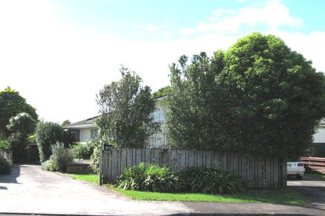 Photo of property in 50 Kaikoura Street, Henderson, Auckland, 0612