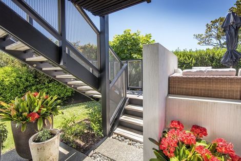 Photo of property in 6a Kowhai Street, Takapuna, Auckland, 0622
