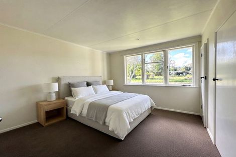 Photo of property in 280 Riverhead Road, Riverhead, Kumeu, 0892