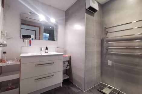 Photo of property in 3 Kimberly Grove, Greenhithe, Auckland, 0632