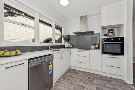 Photo of property in 52b Berkley Avenue, Hillcrest, Hamilton, 3216