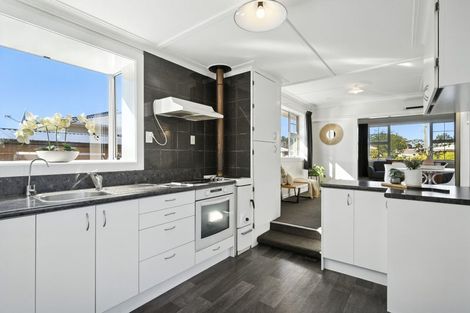 Photo of property in 39 Delta Drive, Waldronville, Dunedin, 9018