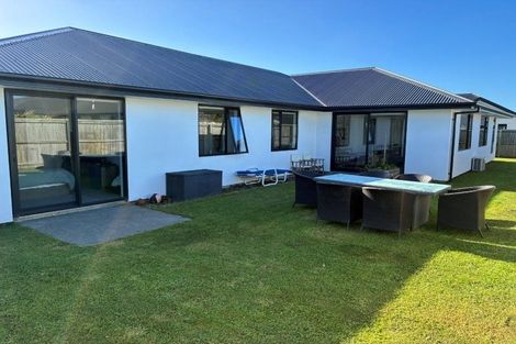 Photo of property in 10 Beckford Way, Rolleston, 7614