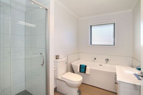 Photo of property in 3 Herbert Oldham Road, Pokeno, 2402