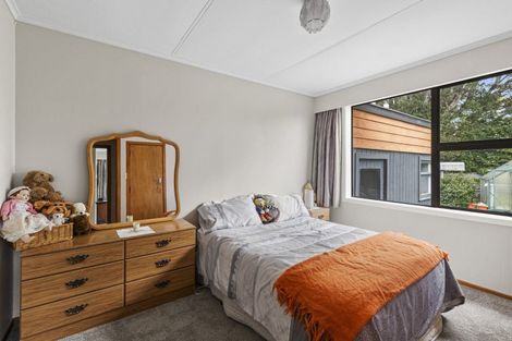 Photo of property in 95 Manu Crescent, Upper Vogeltown, New Plymouth, 4310