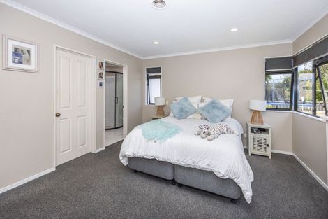 Photo of property in 66 Ayrshire Drive, Grandview Heights, Hamilton, 3200