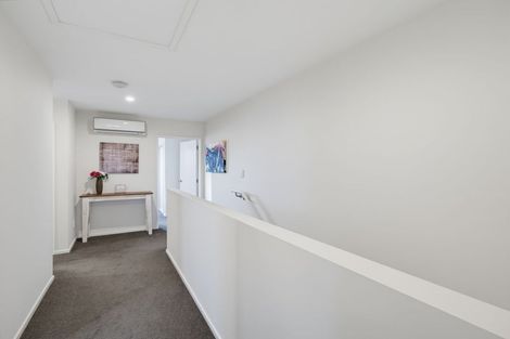 Photo of property in 3/24 Eversleigh Street, St Albans, Christchurch, 8014