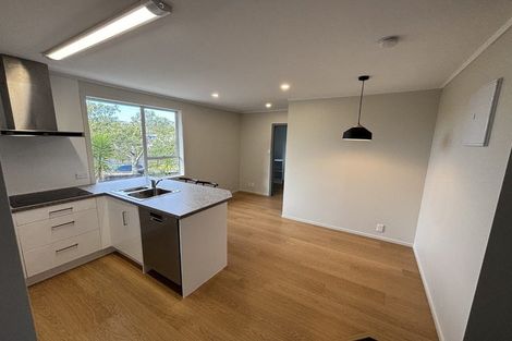 Photo of property in 632 Whangaparaoa Road, Stanmore Bay, Whangaparaoa, 0932