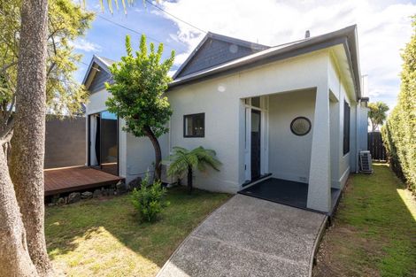 Photo of property in 102 Richardson Street, Saint Kilda, Dunedin, 9012