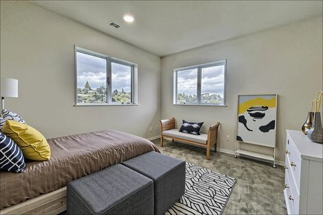 Photo of property in 28 Mantra Road, Massey, Auckland, 0614