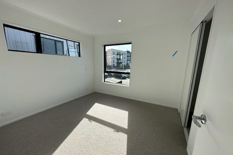 Photo of property in 11 Hema Road, Hobsonville, Auckland, 0616