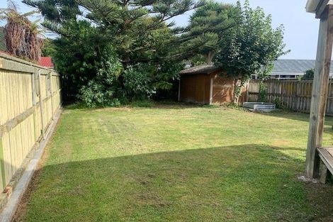 Photo of property in 18 Pilcher Crescent, Naenae, Lower Hutt, 5011