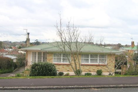Photo of property in 15 Mahoe Street, Melville, Hamilton, 3206