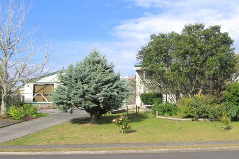 Photo of property in 218 The Drive, Whangamata, 3620
