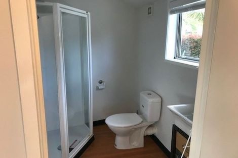 Photo of property in 6 Beresford Street, Bayswater, Auckland, 0622