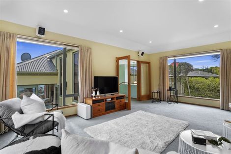 Photo of property in 262a Mount Pleasant Road, Mount Pleasant, Christchurch, 8081