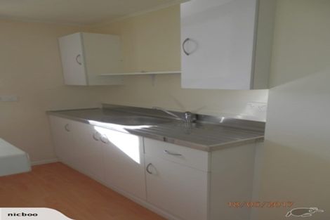 Photo of property in 7 Bristol Street, Island Bay, Wellington, 6023