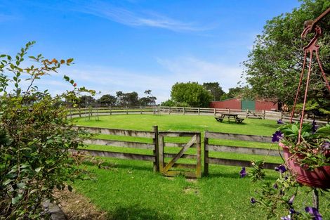 Photo of property in 357 Mclachlan Road, Kaukapakapa, Warkworth, 0984
