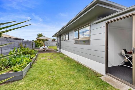 Photo of property in 406a Ngatai Road, Bellevue, Tauranga, 3110