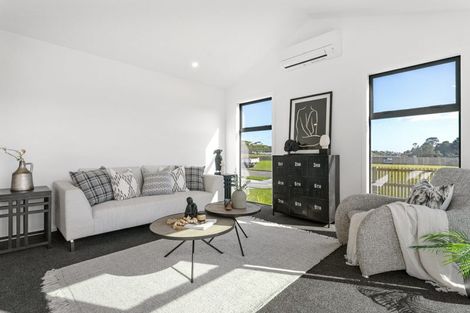 Photo of property in 205 Adler Drive, Ohauiti, Tauranga, 3112