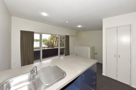 Photo of property in 2/24 Whitmore Street, Edgeware, Christchurch, 8013