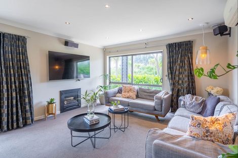 Photo of property in 4 Springhaven Lane, Paraparaumu, 5032