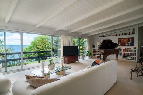 Photo of property in 26 Alberta Street, Acacia Bay, Taupo, 3330