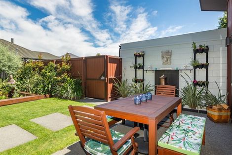 Photo of property in 28a Taylors Avenue, Bryndwr, Christchurch, 8052