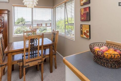 Photo of property in 8 Megan Avenue, Pakuranga Heights, Auckland, 2010