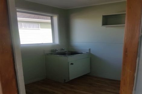 Photo of property in 84 Reynella Drive, Massey, Auckland, 0614