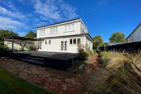 Photo of property in 14 Denvir Street, Strowan, Christchurch, 8052