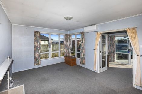 Photo of property in 5 Doreen Street, Aranui, Christchurch, 8061