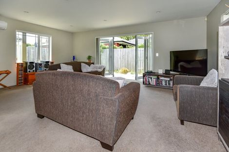 Photo of property in 14a Date Crescent, Aidanfield, Christchurch, 8025