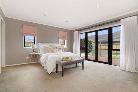 Photo of property in 15 Malbec Place, Rototuna, Hamilton, 3210