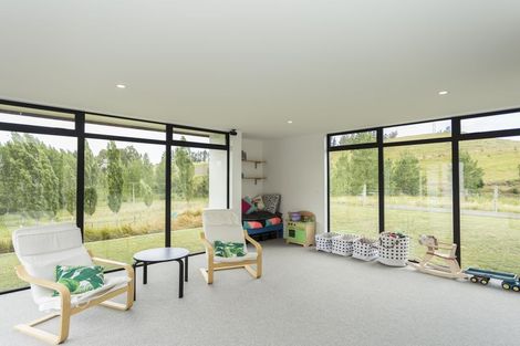 Photo of property in 42 Blue Stone Drive, Waiareka Junction, Oamaru, 9401