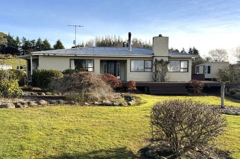 Photo of property in 17 Side Street, Clinton, 9534