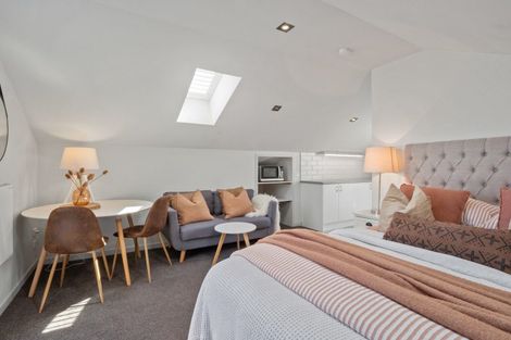 Photo of property in 2 Aberdare Court, Jacks Point, Queenstown, 9371