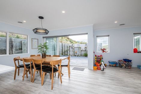 Photo of property in 61b Mauldeth Terrace, Churton Park, Wellington, 6037