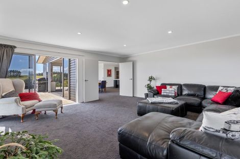 Photo of property in 1801 Mangorei Road, Mangorei, New Plymouth, 4371