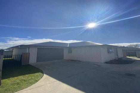 Photo of property in 17 Slim Street, Bader, Hamilton, 3206