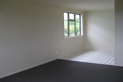 Photo of property in 34 Hereford Street, Cannons Creek, Porirua, 5024