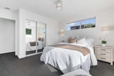 Photo of property in 15 Tyndrum Place, Highland Park, Auckland, 2010